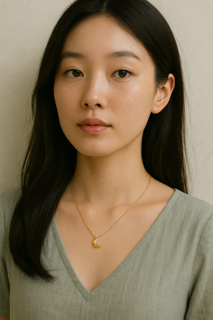 Crescent Moon Gold Pendant Necklace for Women – Dainty & Celestial Jewelry