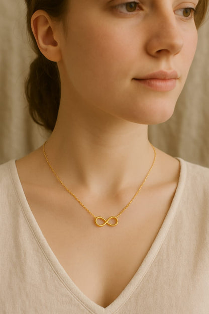 ∞ Infinity Gold Pendant Necklace for Women – Elegant, Minimal & Timeless Jewelry
